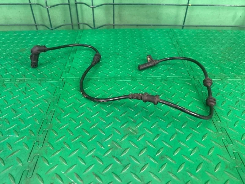 Датчик abs Mercedes-Benz W203