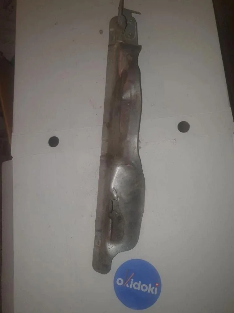 Экран тепловой Mercedes-Benz S-класс W221 рестайлинг (2009—2013)