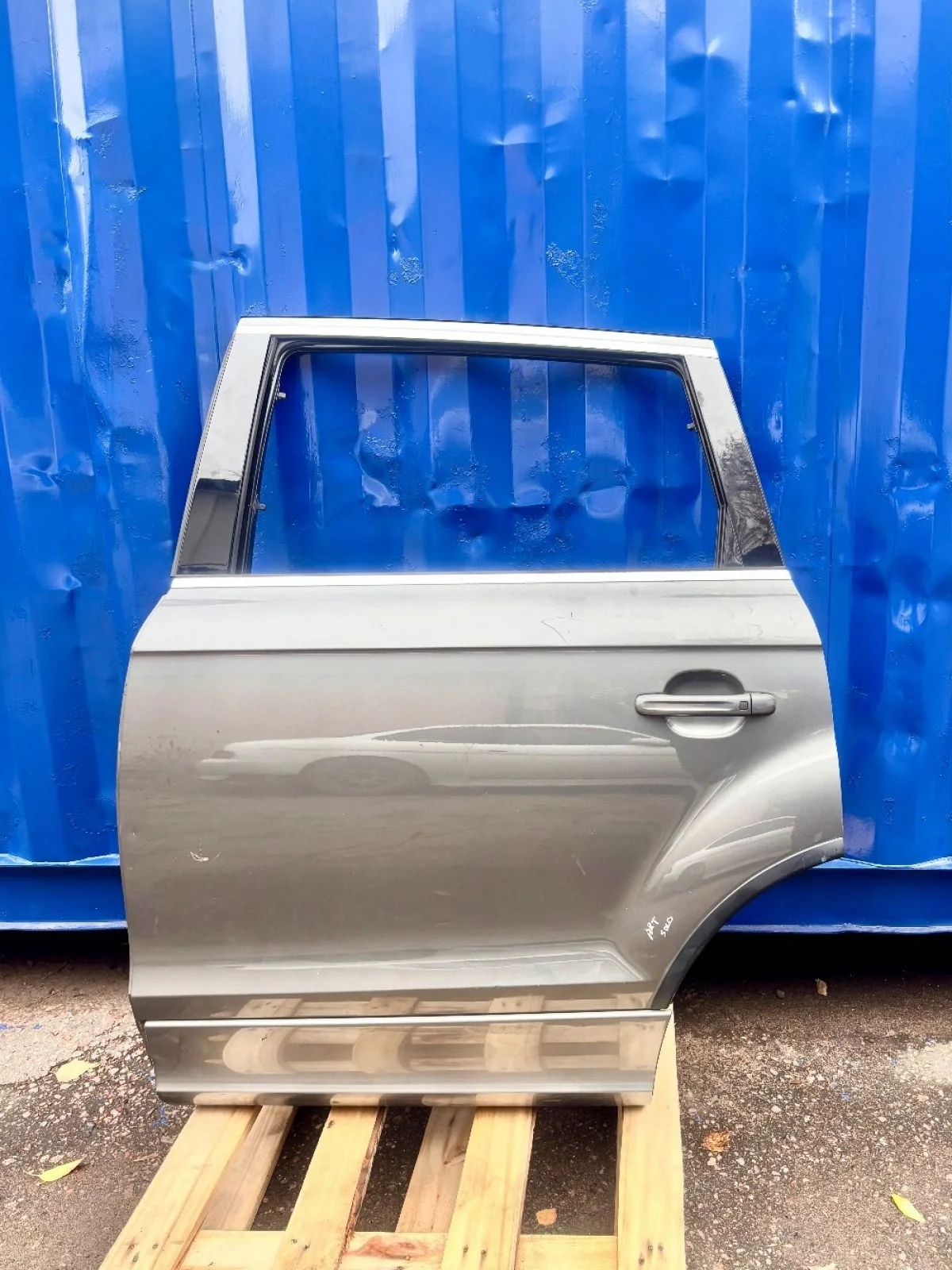 Дверь задняя Audi Q7 4L (2005—2009)