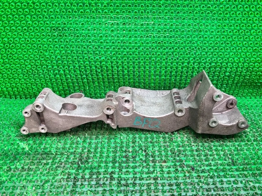 Кронштейн Volkswagen Sharan I рестайлинг (2000—2003)