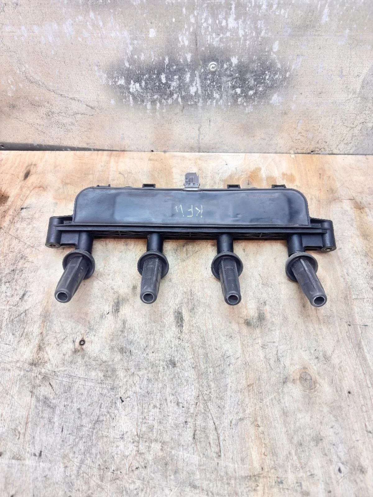 Катушка зажигания Citroen C4 I (2004—2014)