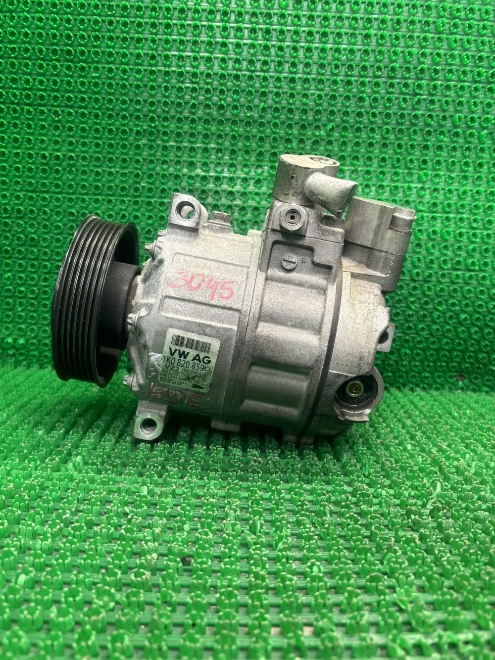 Компрессор кондиционера Volkswagen Jetta V (2005—2011)