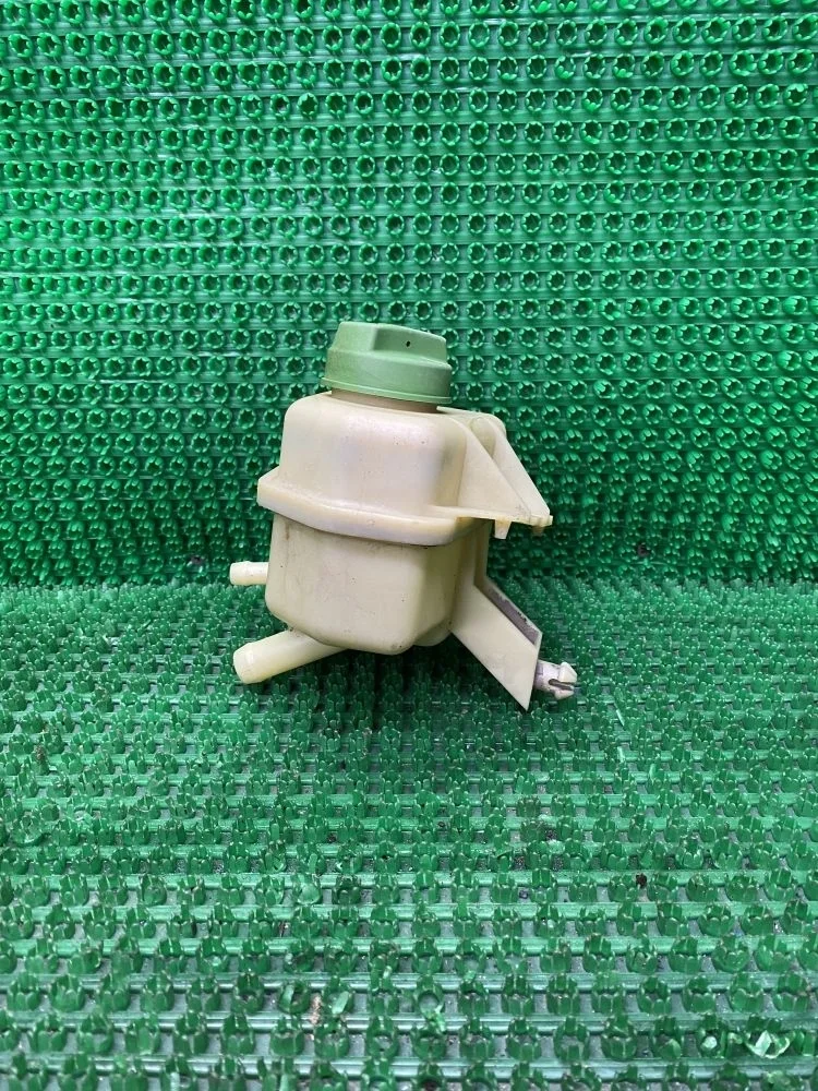 Бачок гидроусилителя Volkswagen Transporter T5 (2003—2009)