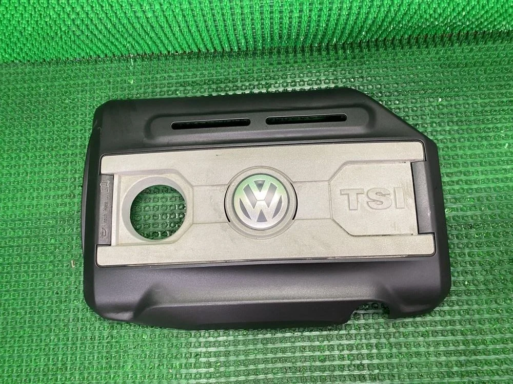 Крышка двигателя декоративная Volkswagen Passat B6 (2005—2010)