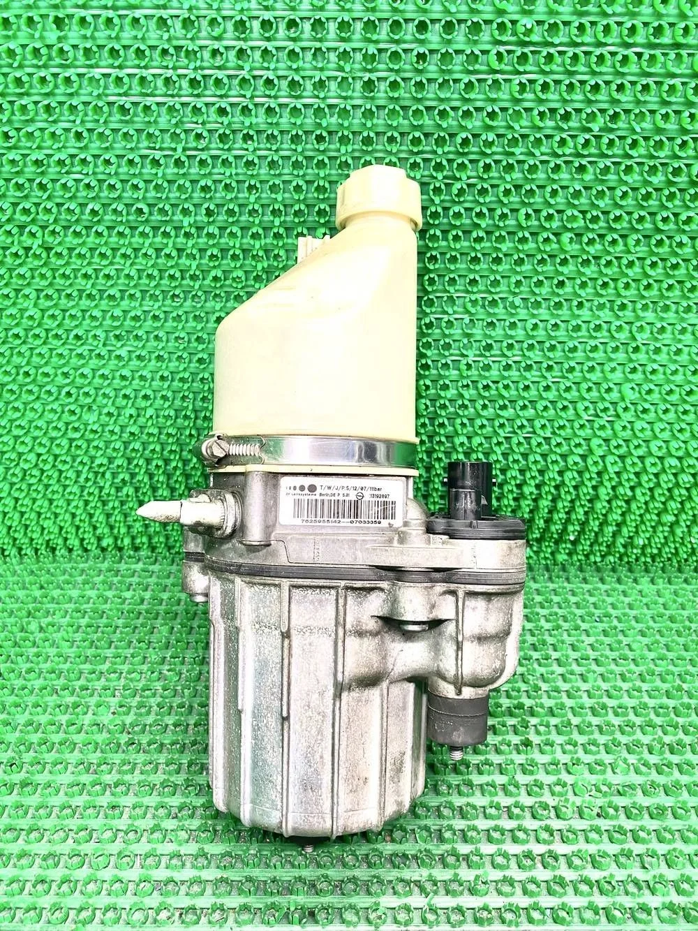 Электрогидроусилитель руля Opel Zafira B (2005—2008)