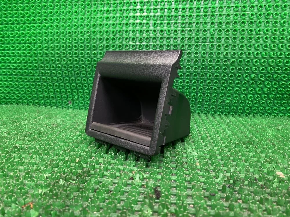 Бардачок Audi A3 8P рестайлинг 2 (2008—2013)