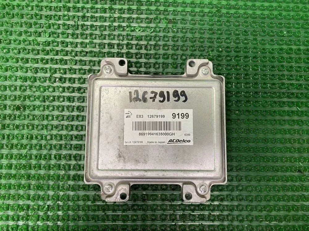 Блок управления двигателем Opel Astra J (2009—2012)