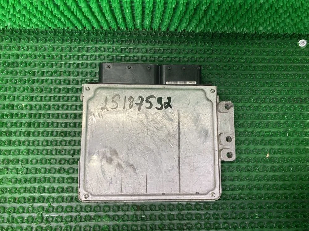 Блок управления двигателем Chevrolet Captiva I рестайлинг (2011—2013)