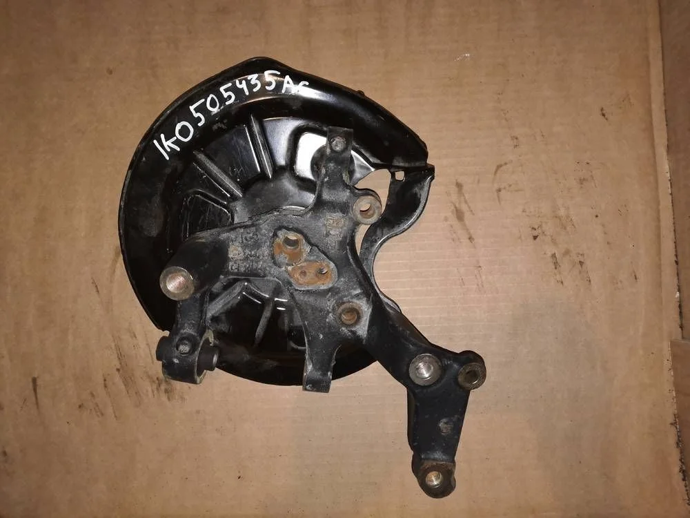 Поворотный кулак Skoda Octavia II рестайлинг (2008—2013)