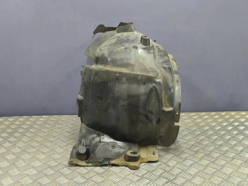 Подкрылок передний правый BMW X1 2012 51712990090 E84 N20B20A, задний