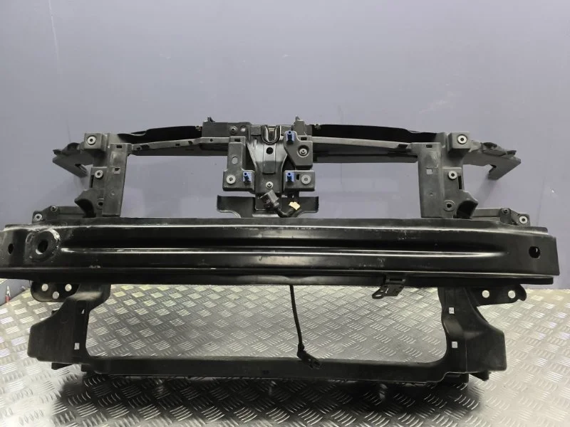 Панель передняя (телевизор) volkswagen Passat CC 2013 3C8805588L 358 CDA