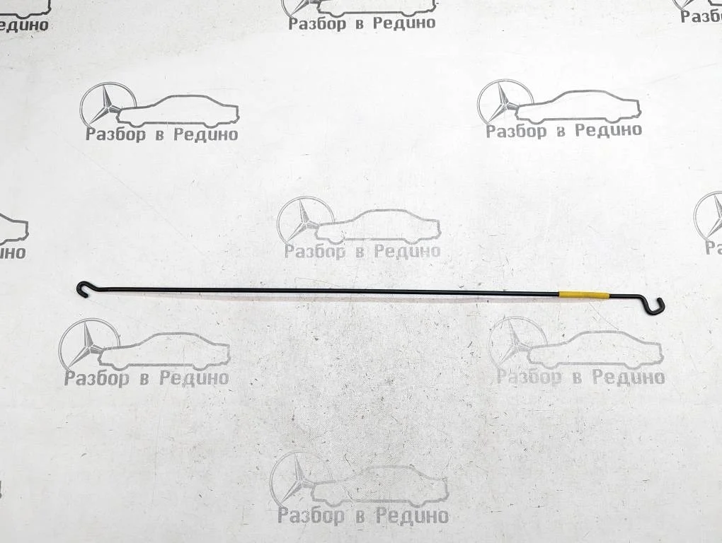 Упор капота Mercedes-Benz