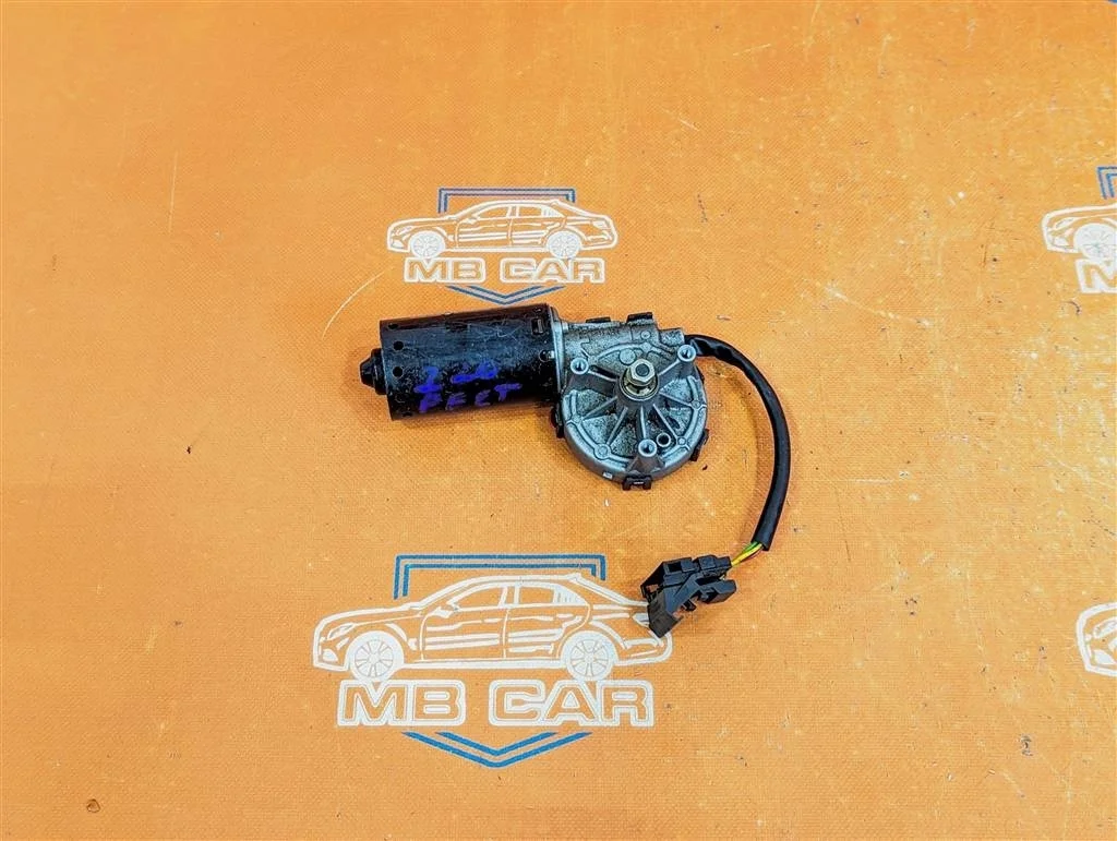 Моторчик дворников передний Mercedes-Benz