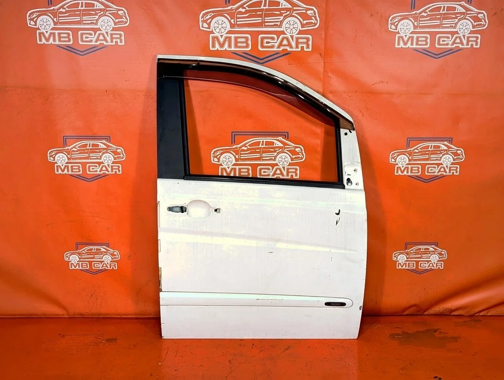 Дверь передняя правая Mercedes-Benz