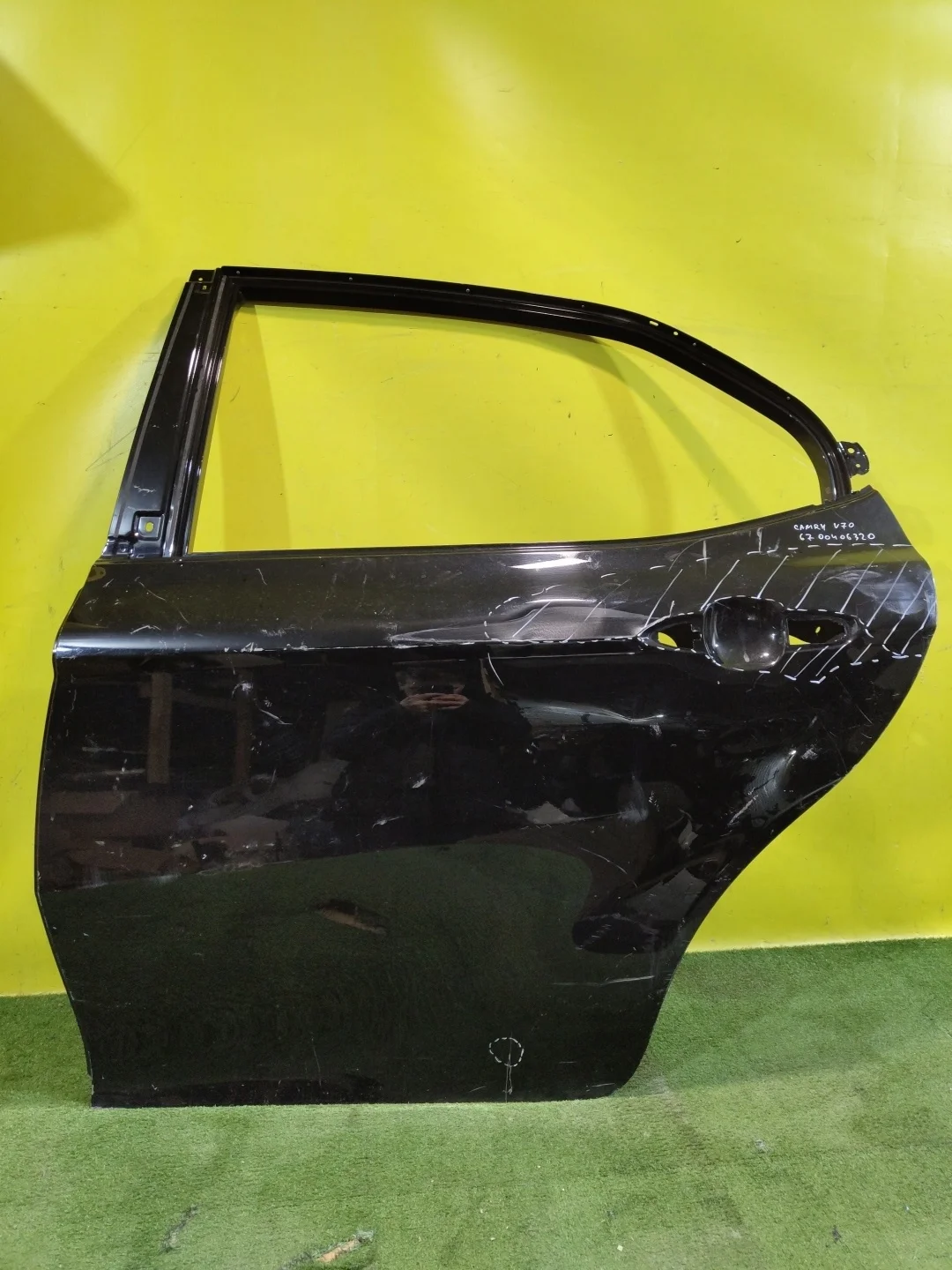 Дверь задняя левая  Toyota Camry V70 2017 6700406320 29258