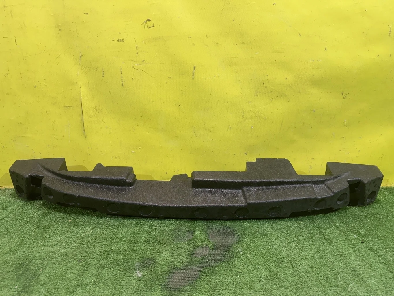 Наполнитель переднего бампера  Mitsubishi Outlander XL (CW) 2007 6400C443 42268