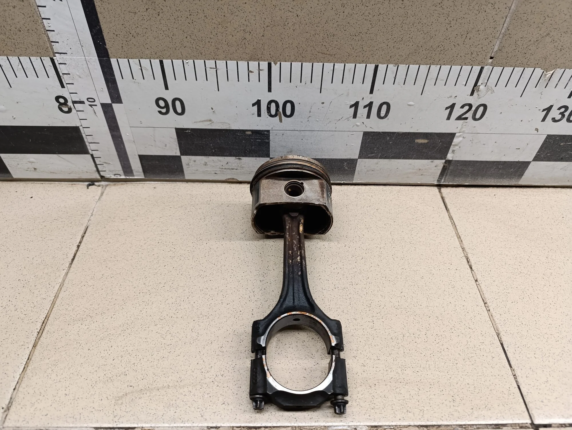 Поршень с шатуном Passat [B5] 2000-2005