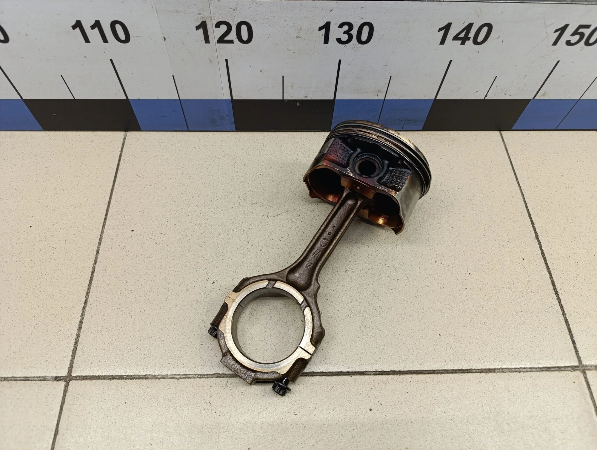 Поршень с шатуном Teana J31 2006-2008