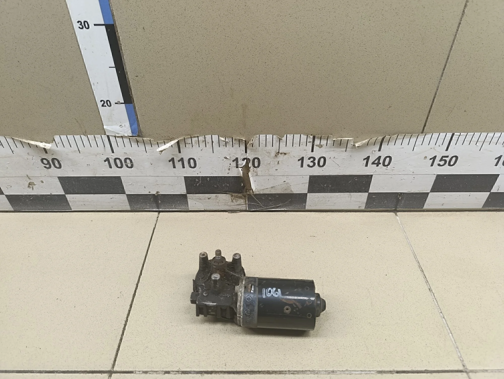 Моторчик стеклоочистителя передний A3 (8L1) 1996-2003