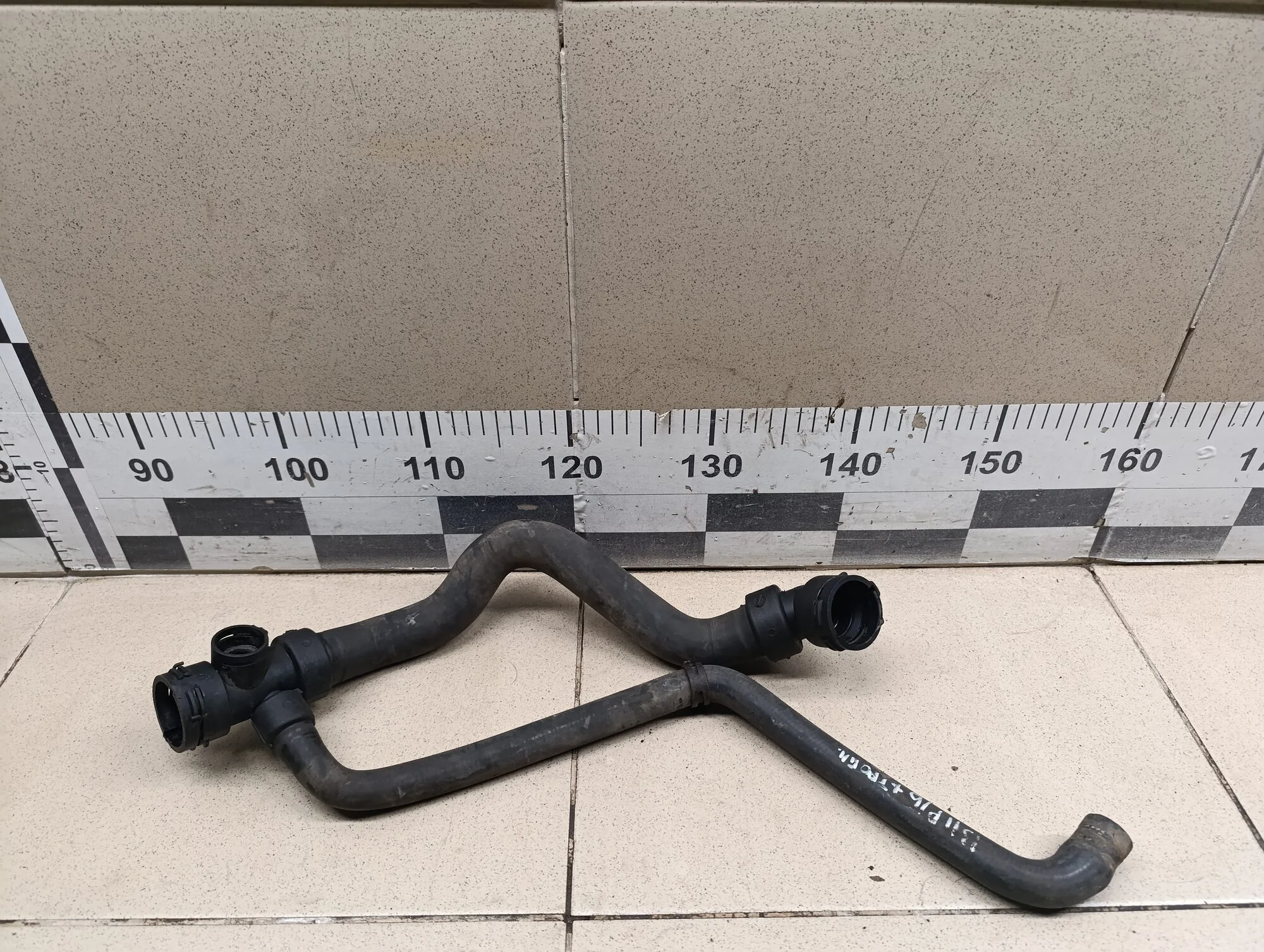 Патрубок радиатора Passat [B5] 2000-2005