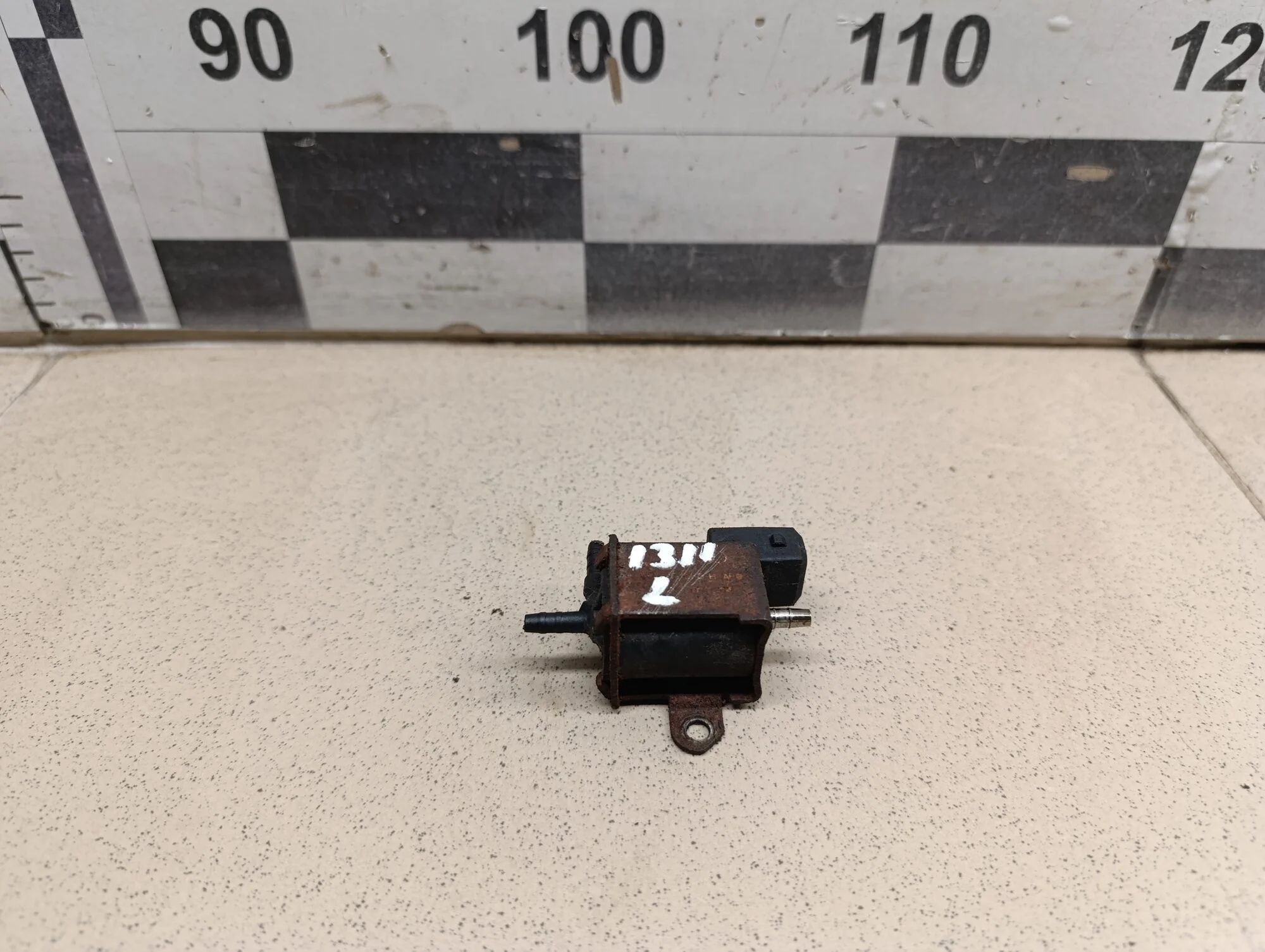 Клапан электромагнитный 100 [C4] 1991-1994