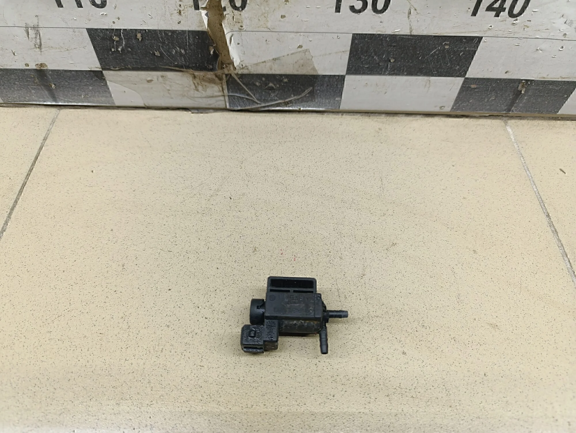 Клапан электромагнитный A3 (8L1) 1996-2003