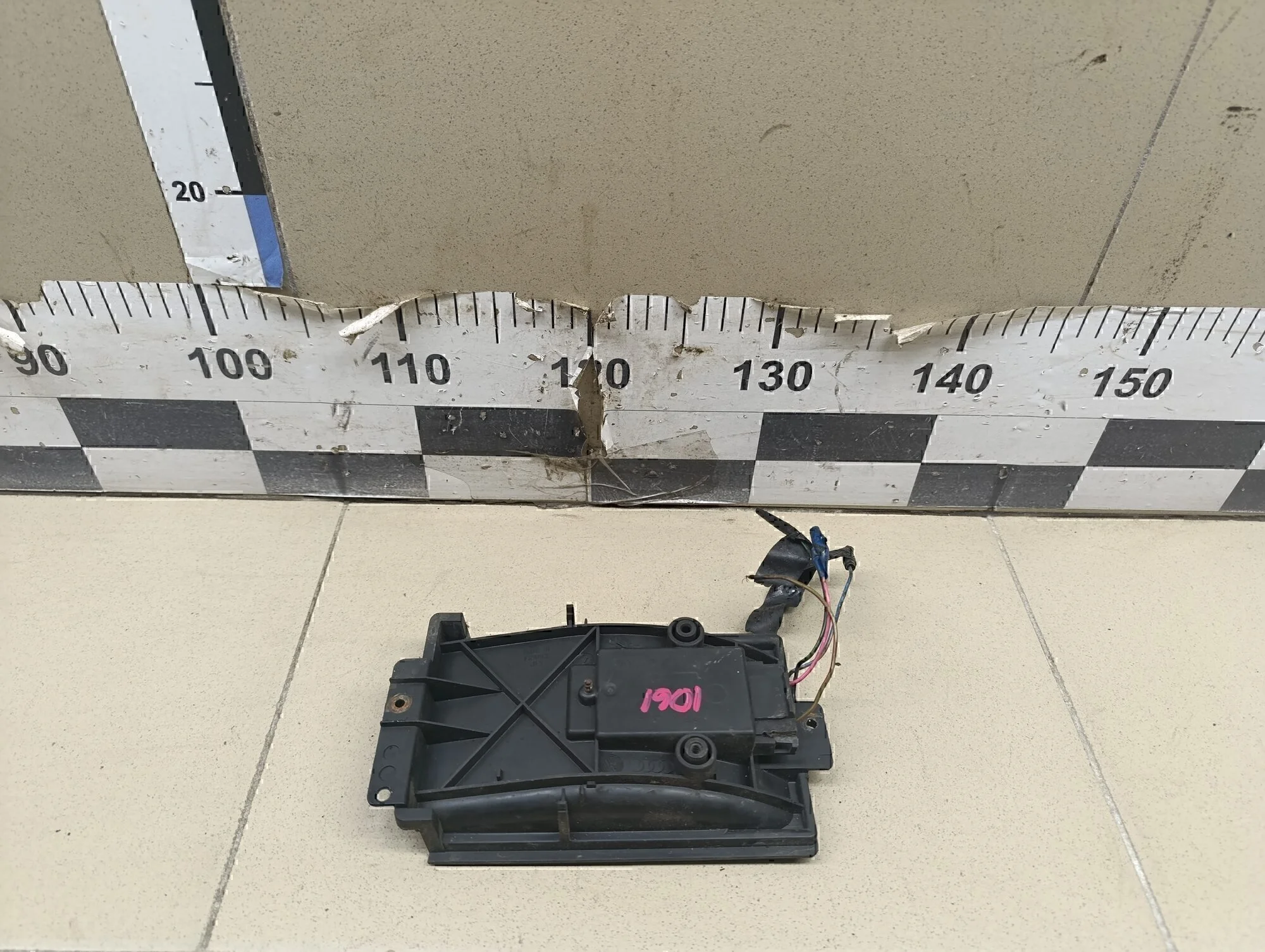 Резистор отопителя A3 (8L1) 1996-2003