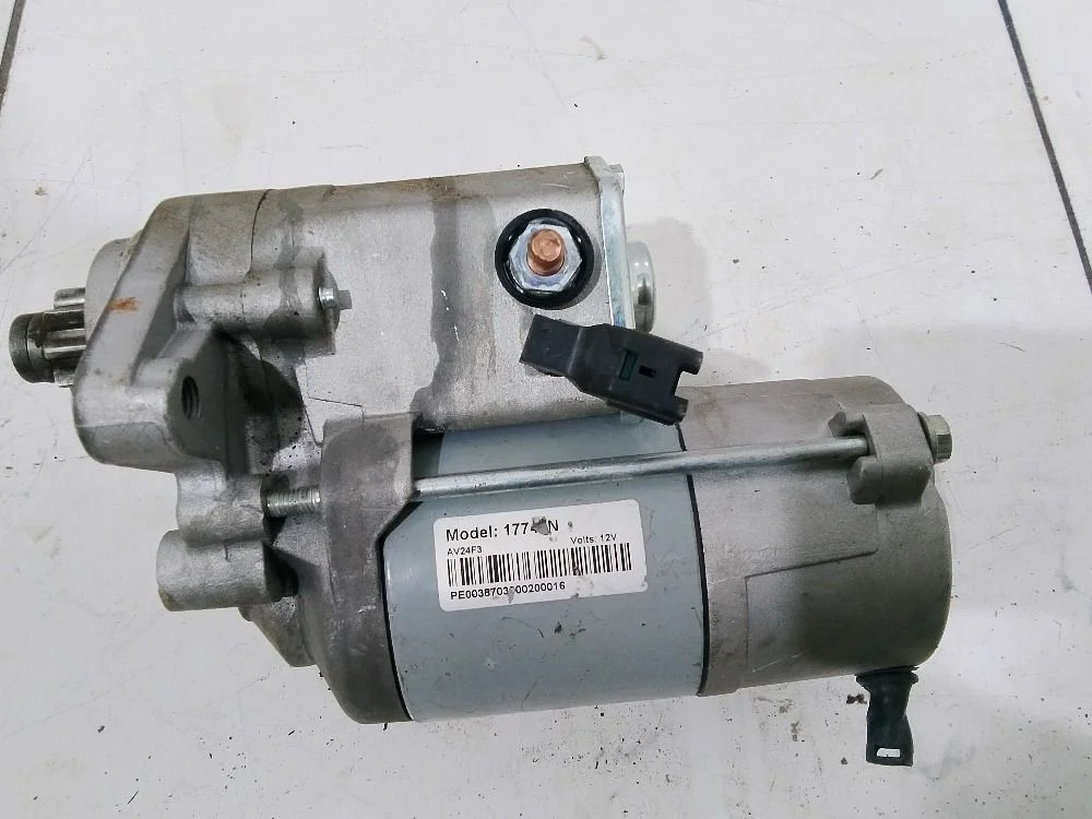 Стартер Toyota Land Cruiser 200 (2007—2012)