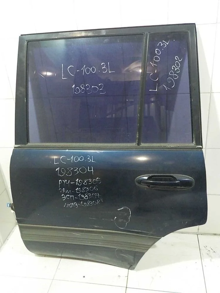 Замок двери Toyota Land Cruiser 100 (1998—2002) Зад Лево