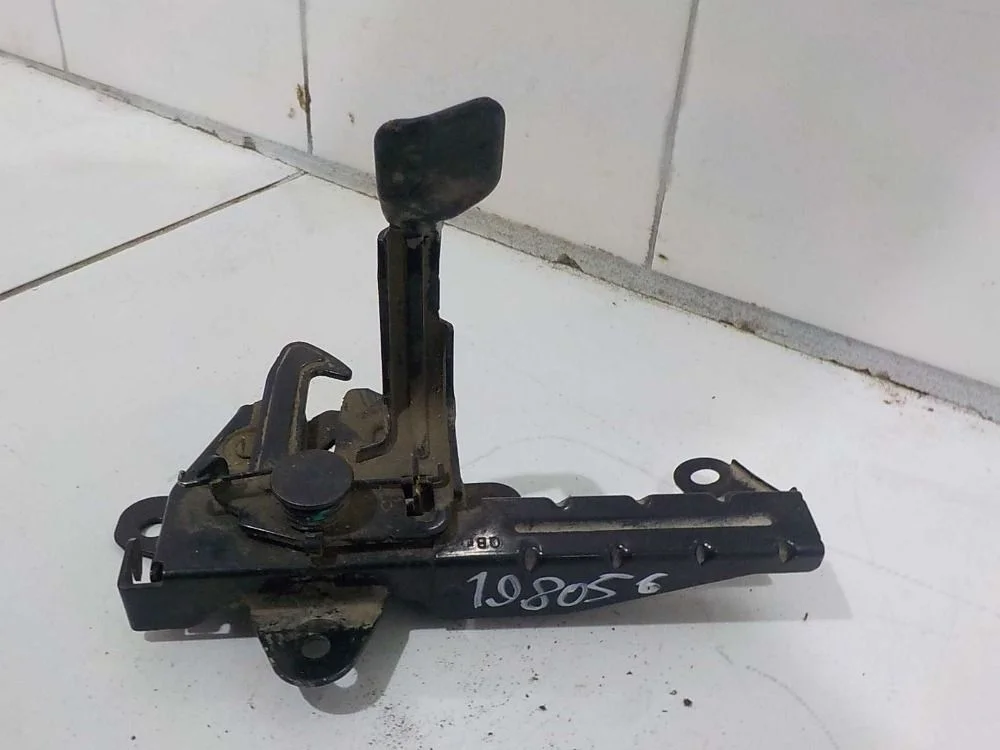 Замок капота Kia Rio III (2011—2015)