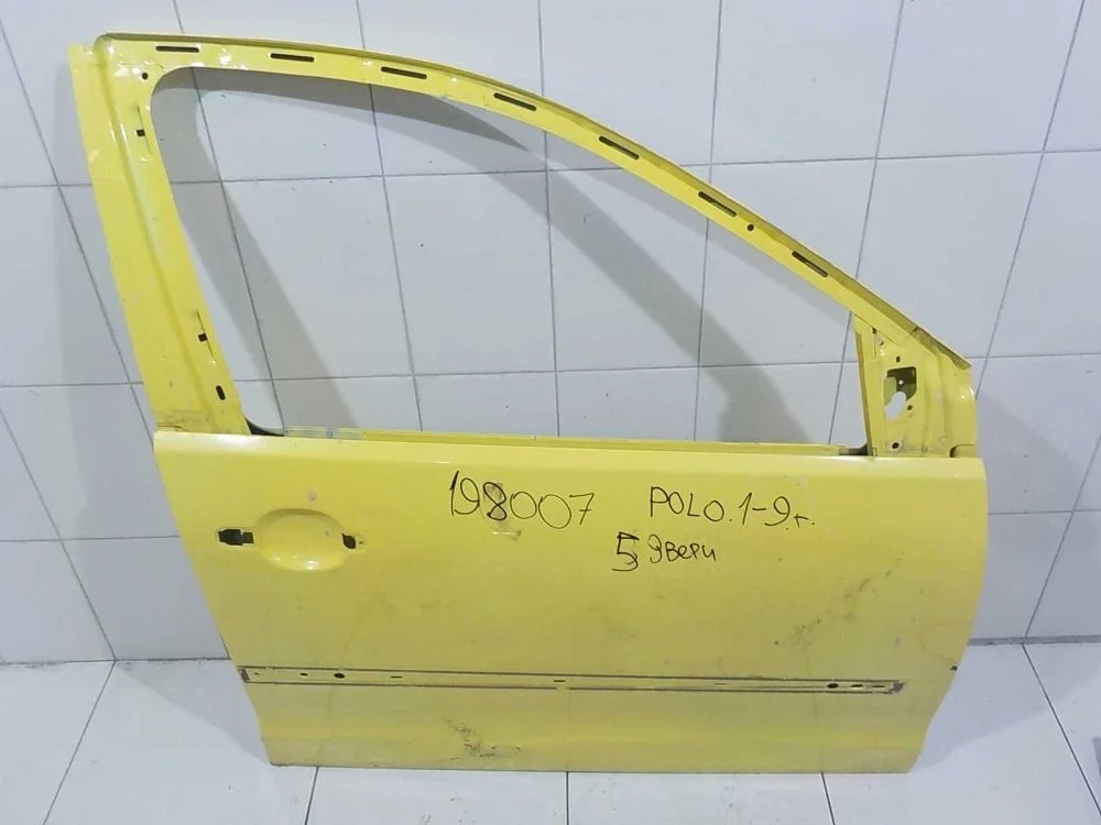 Дверь Volkswagen Polo IV (2001—2005) Перед Право
