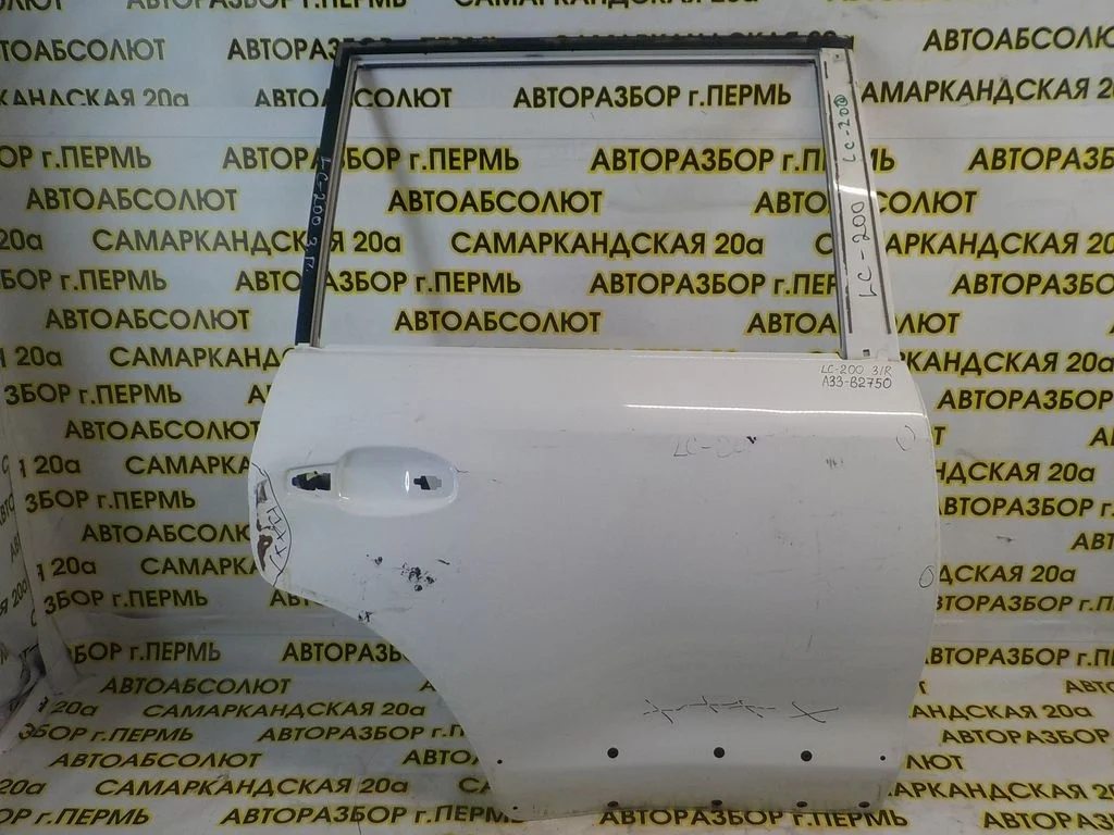 Дверь задняя правая Toyota Land Cruiser 200 (2007—2012)