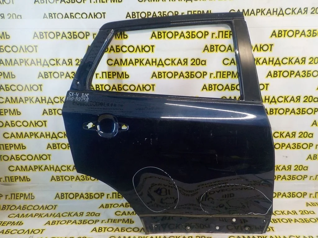 Дверь задняя правая Suzuki SX4 I (2006—2009)