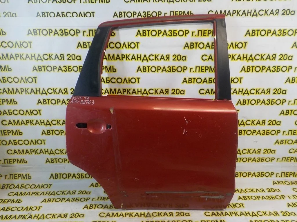 Дверь задняя правая Nissan Note E11 (2005—2009)