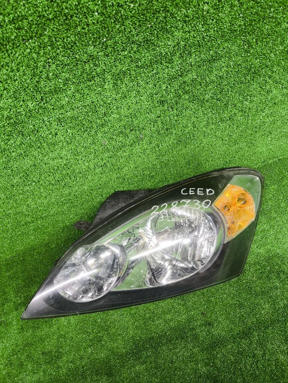 Фара KIA CEED 1 2007- левая б/у CEED 1(2007-2012)