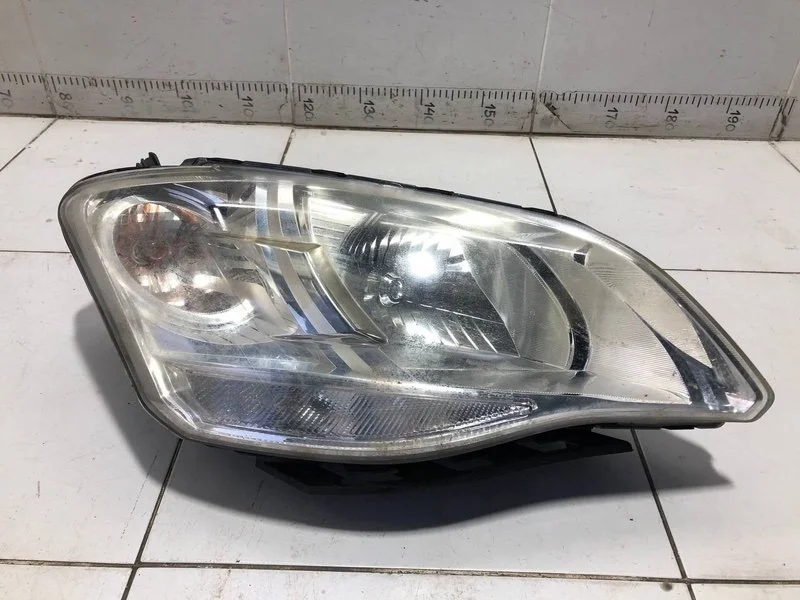 Фара правая SsangYong Actyon 2 CK