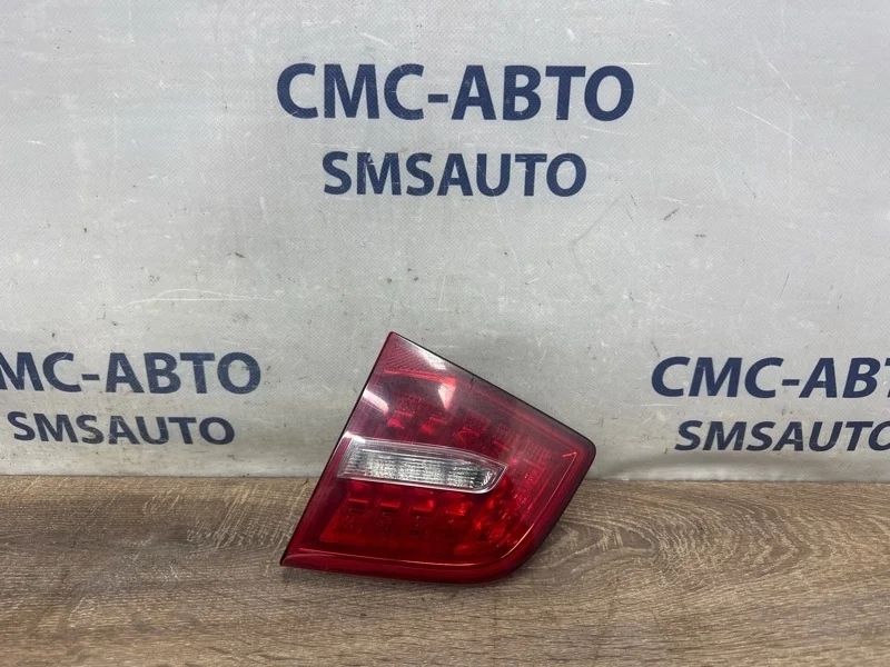 Фонарь крышки багажника Audi A6 4F5945094E C6 3.0 CAJ, задний правый
