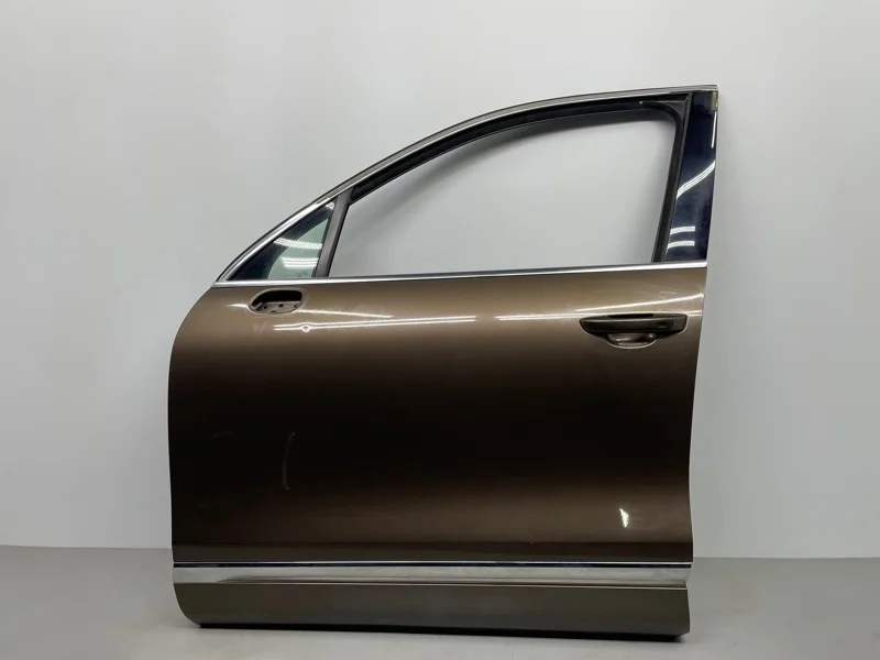 Дверь Volkswagen Touareg 7P