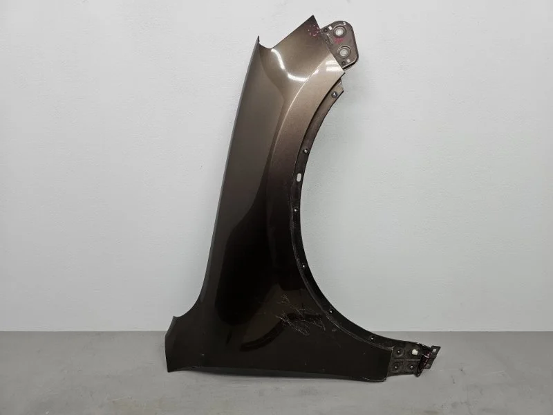 Крыло Volkswagen Touareg 7P
