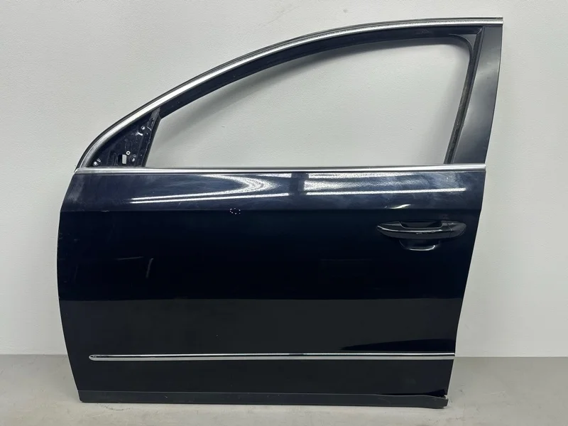 Дверь Volkswagen Passat B6
