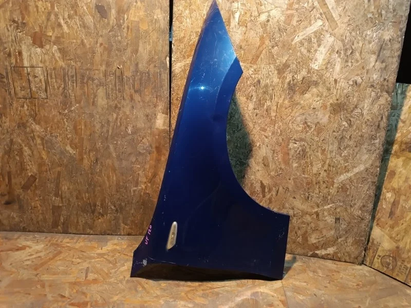 Крыло BMW 1 2009 E87