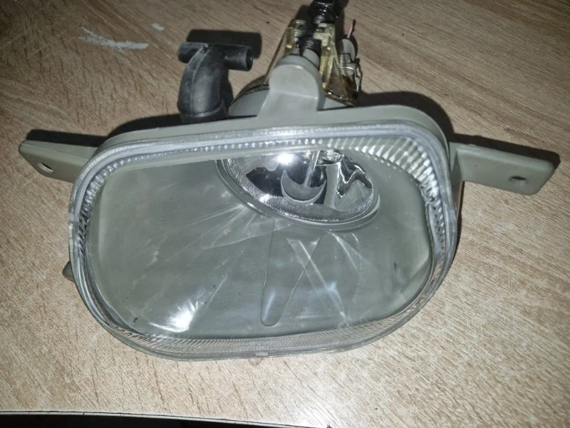 Фара противотуманная Volvo ХС90 2006 Внедорожник