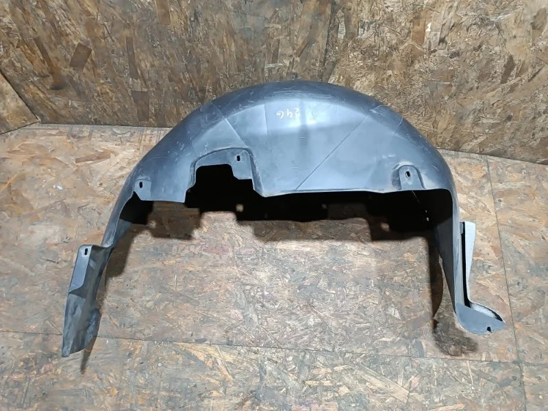 Подкрылок Porsche Cayenne 2007 957