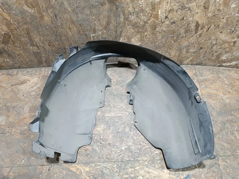 Подкрылок FORD FOCUS 2005 CB4