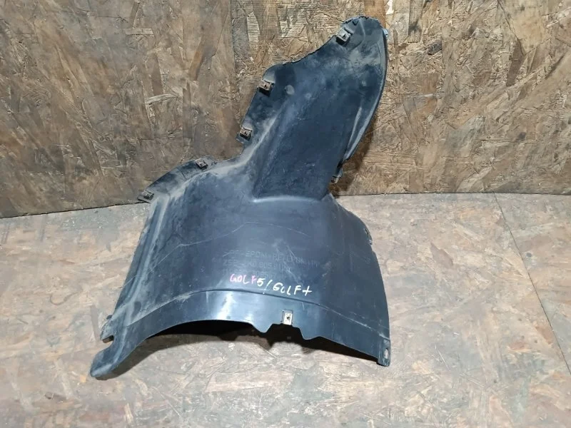 Подкрылок нижний VOLKSWAGEN Golf 2005 1K1
