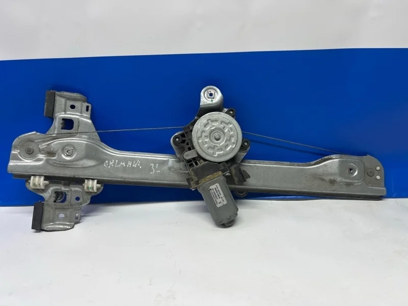 Стеклоподъемник Chevrolet Orlando 2012 95374829 J309 1.8 F18D4, задний левый