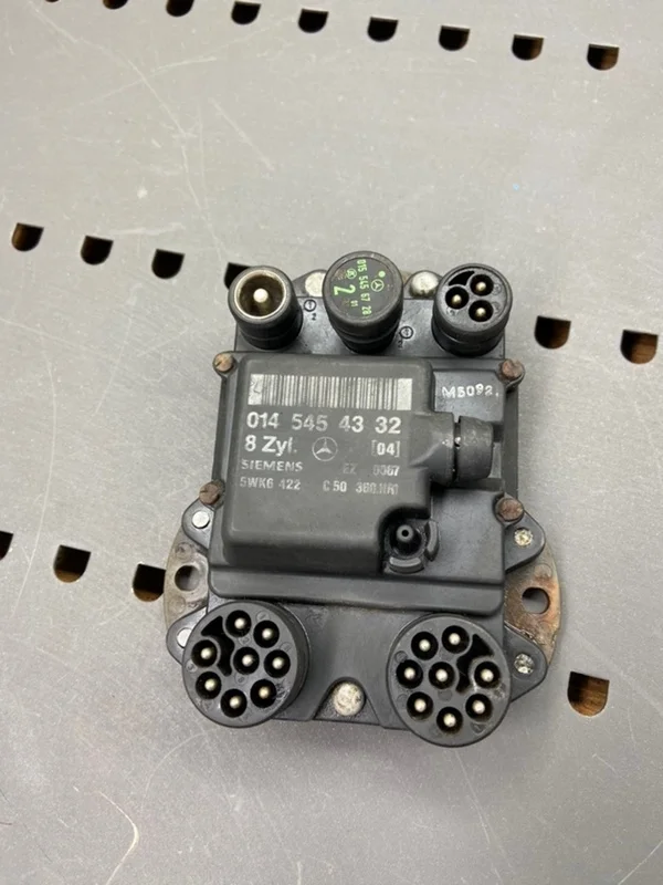 Коммутатор зажигания Mercedes-Benz S-Class 1992 0145454332 W140 M119.970 5.0
