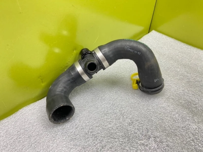 Патрубок BMW 5-series 2015 11537603511 F10 N20B20A 2.8I