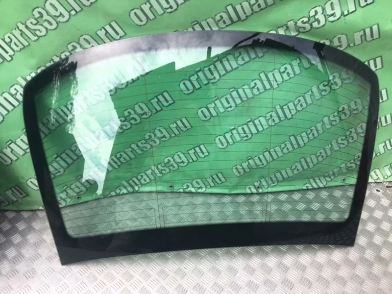 Стекло заднее Mercedes-Benz C-Class 2000 A2036700180 W203 M111.955 2.0, заднее