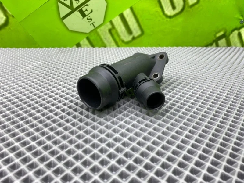 Фланец системы охлаждения Bmw 5-Series 1998 11127806196 E39 M57D30